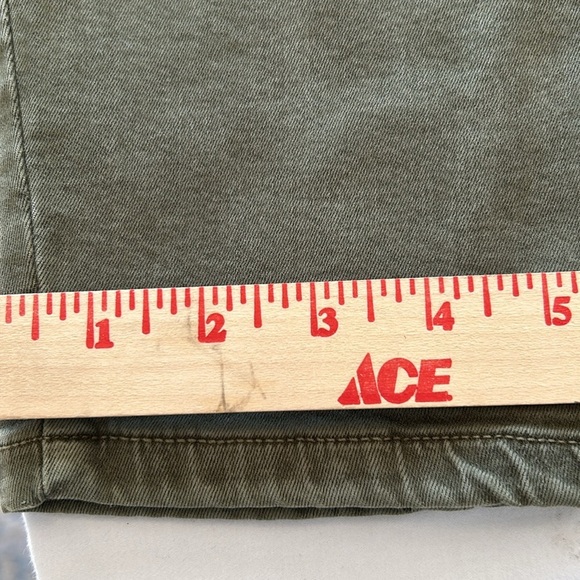 Jones New York Olive Stretch Straight Leg Jeans Size 10 - Picture 8 of 8